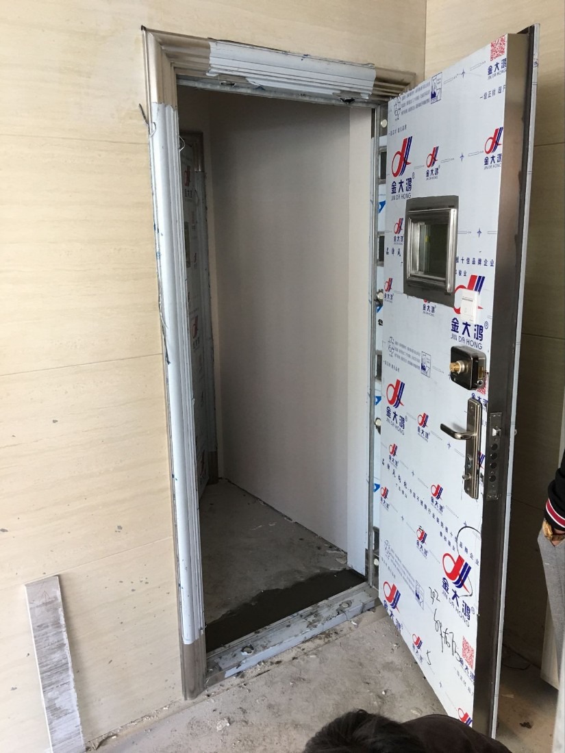 廣州聯(lián)動(dòng)門(mén)廠家